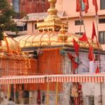 सिद्ध एवं ऐतिहासिक ज्वाला देवी मंदिर ।