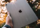 <strong>How to Fix a Cracked iPad Screen Without Replacing It: 5 Easy Repair Tips</strong>