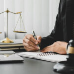 Evaluating Cases: Key Strategies for Legal Analysis