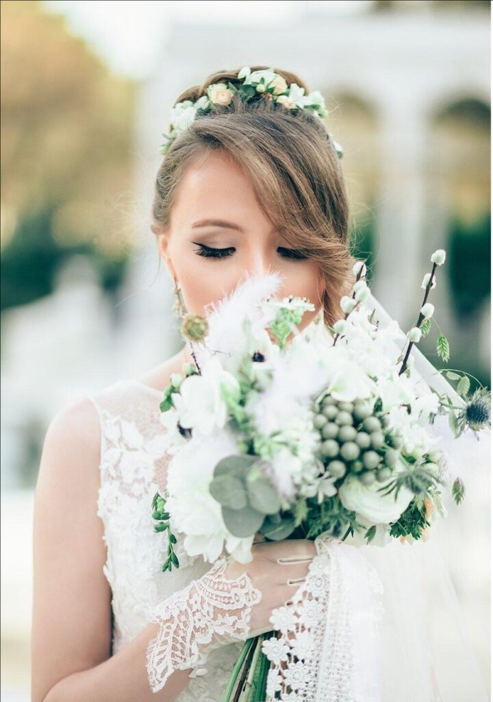 The Ultimate Guide to Choosing the Perfect Wedding Bouquet