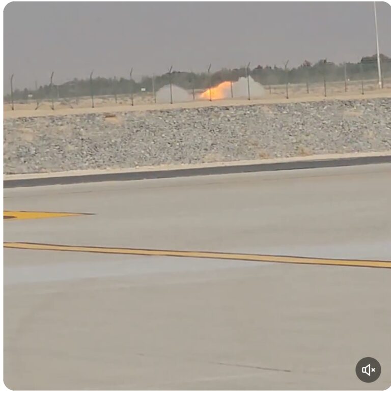 Indian Tejas Fighter Jet Crashes at Dubai Airshow 2025 — Key Facts