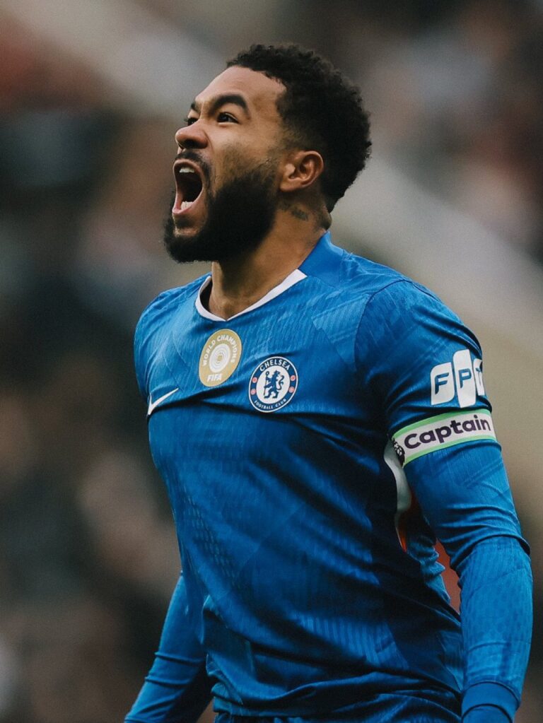 Chelsea vs Newcastle: Reece James Sparks 2â2 Comeback at St Jamesâ Park