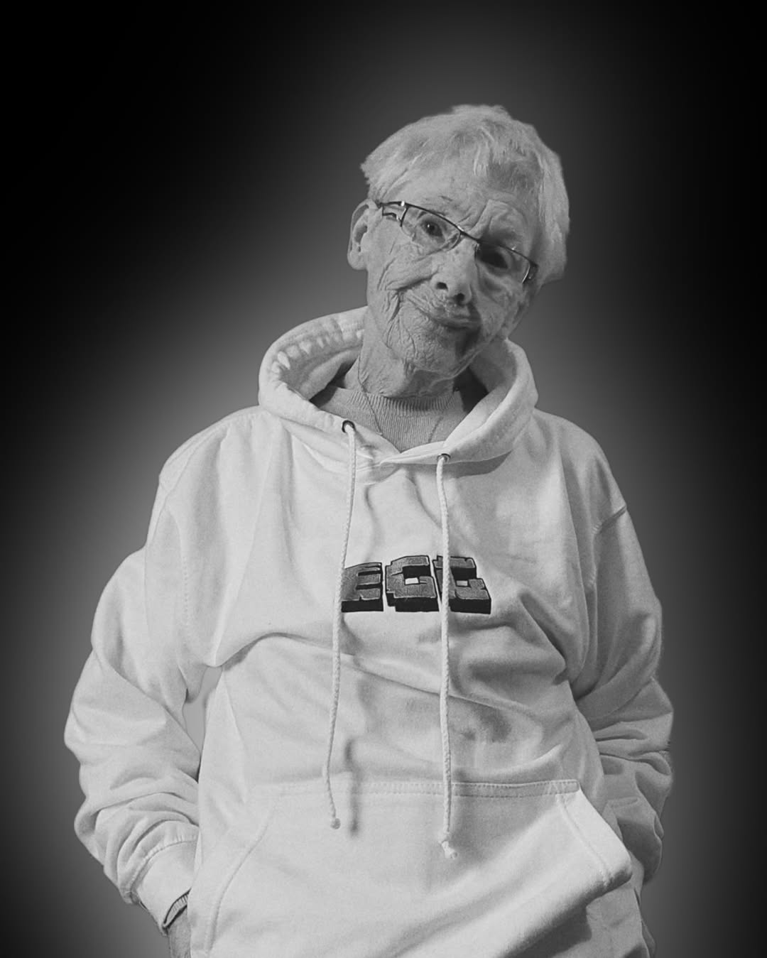 Epic Gamer Grandma Agnes, the beloved TikTok gaming creator