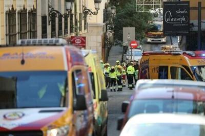 General police and emergency response activity related to a breaking news incident.