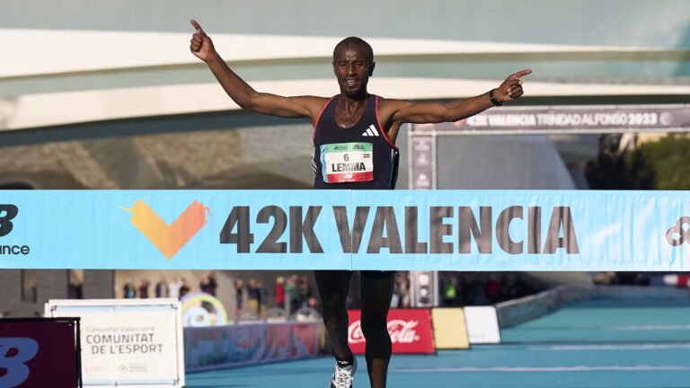 Valencia Marathon 2025 Results: Winners, Course Record, National Records & Full Standings