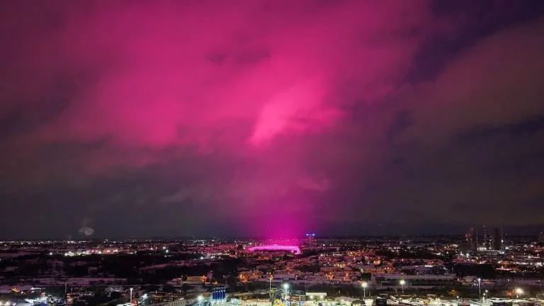 Why Did Birmingham’s Sky Turn Pink During Storm Goretti?