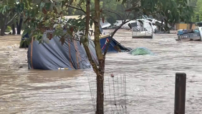 Flash Flood Chaos in Wye River as Violent Storm Batters Victoria