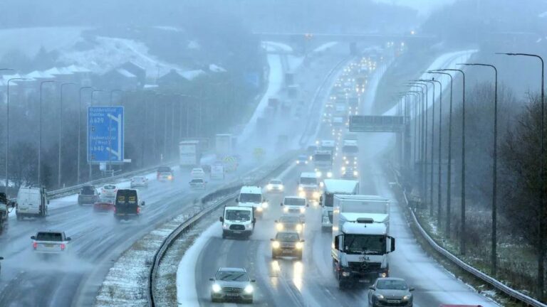 M60, M56 and M602 LIVE: Icy Roads Spark Crashes and Closures as Greater Manchester Wakes to Winter Warning