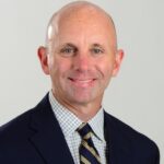 Sean McDonough Named 2025 National Sportscaster of the Year After Decades at ESPN
