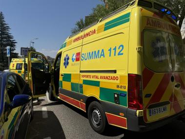 Derrame de sosa cáustica corta la M-50 en Madrid tras choque