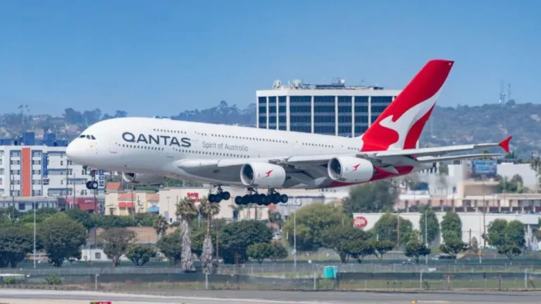 Qantas Hit With $105M COVID Refund Settlement — Passengers May Finally Get Cash for Cancelled Flights