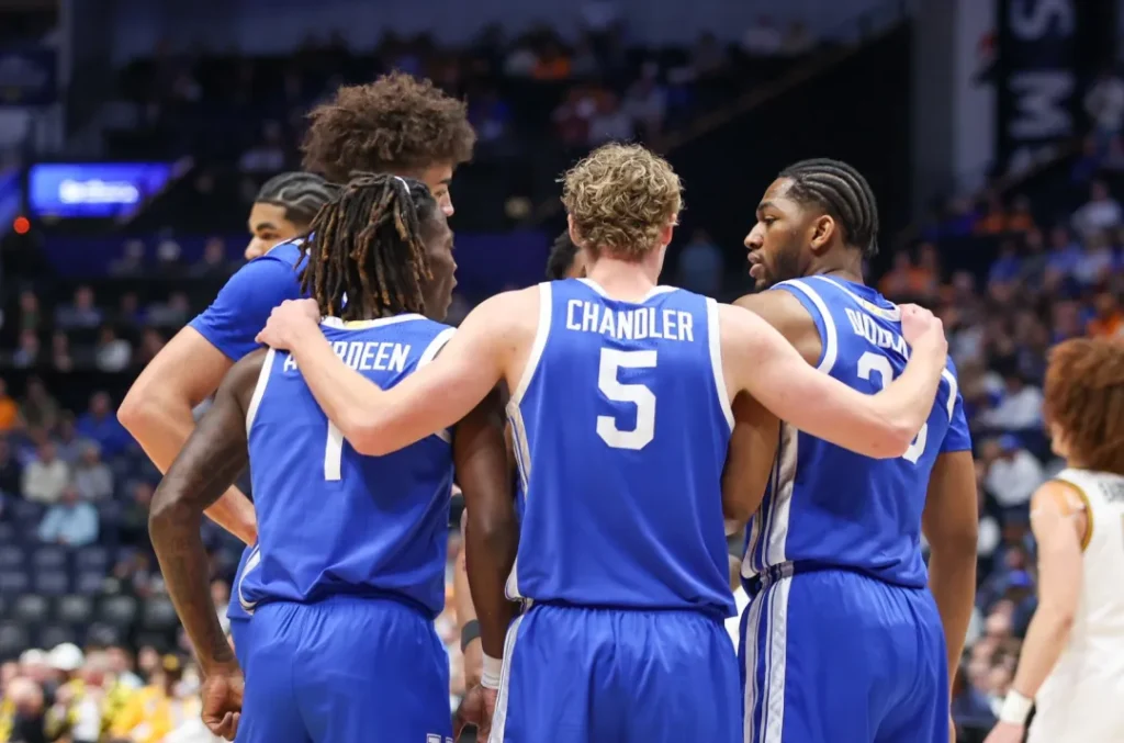 Otega Oweh’s Buzzer-Beater Lifts Kentucky Past Santa Clara in March Madness Thriller