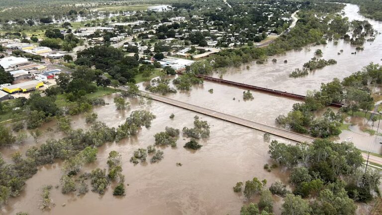 Katherine Schools Reopen Monday After Floods as Daly River Stays Above 1998 Record Level