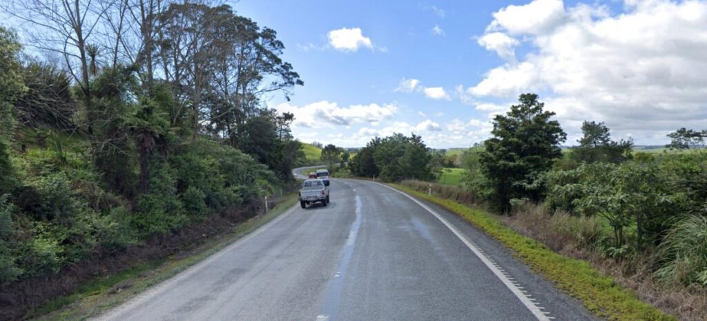 State Highway 1 Closed Near Whangārei After Car Fire in Towai, Traffic Disrupted Both Ways