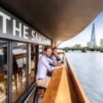 Shepherd Neame Stock Falls to 430p (-0.96%) as London Pubs Thrive Despite Rising Beer Prices