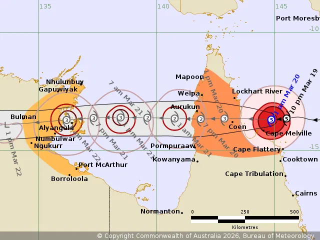 Cyclone Narelle Hits Queensland: Category 5 Storm Brings 250 km/h Winds, Flood Risk