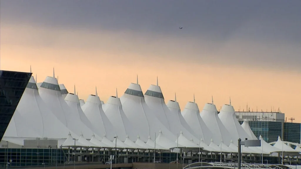 Denver Airport Power Outage Triggers 220 Flight Delays During Spring Break Surge