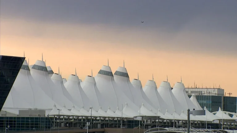 Denver Airport Power Outage Triggers 220 Flight Delays During Spring Break Surge