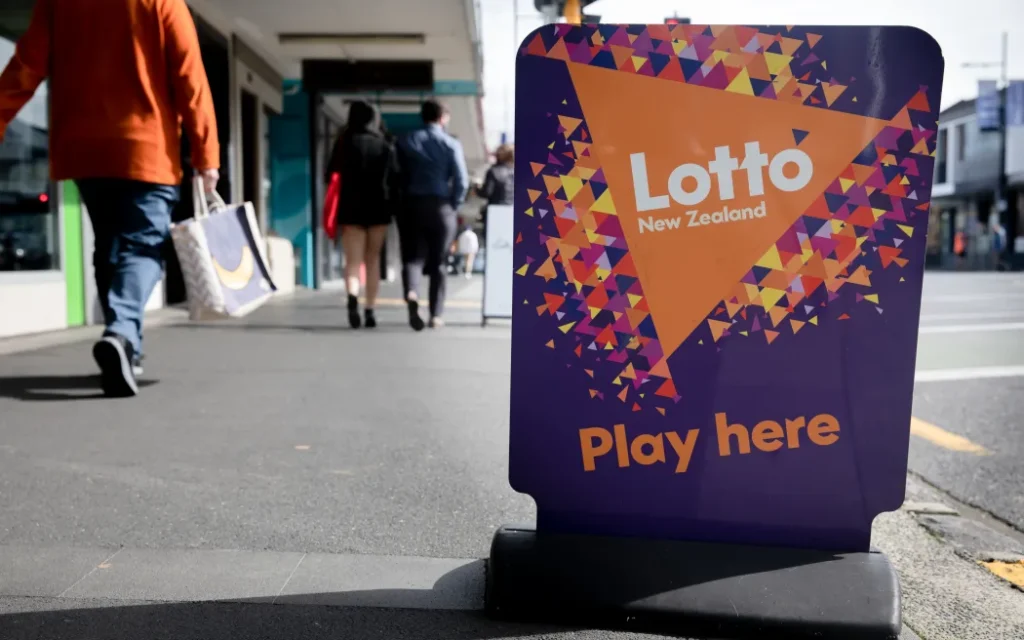 New Zealand Lotto Results 4 April 2026: Powerball Rolls Over as No Jackpot Winner