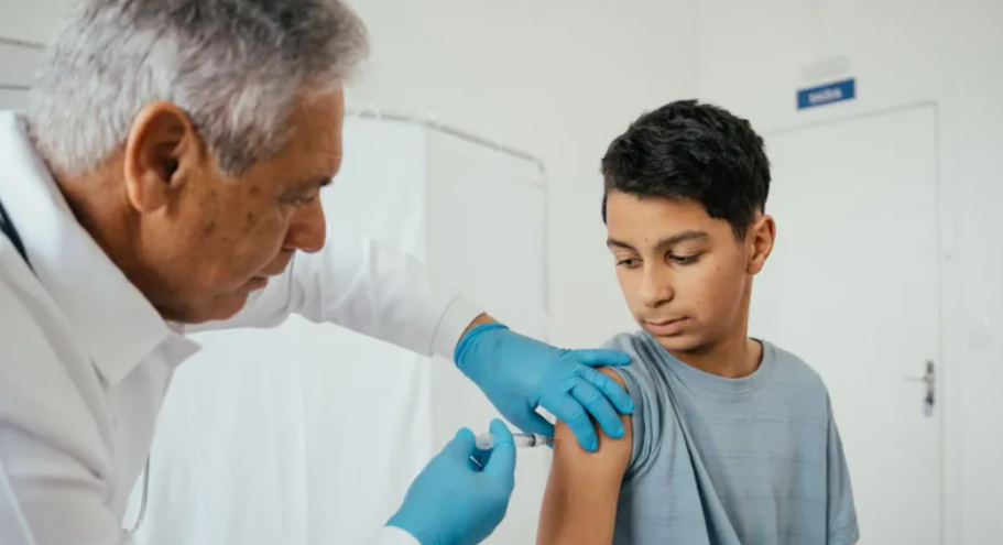 MenB Cases Surge 80% in UK: Teen Vaccine Gap Sparks Panic After Deaths