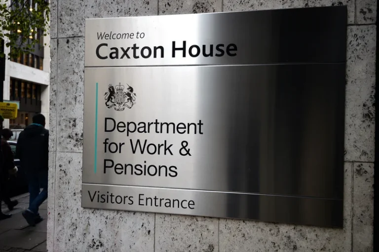 DWP Payments Shift to April 2 as £241 Weekly Pension Rise Hits Millions