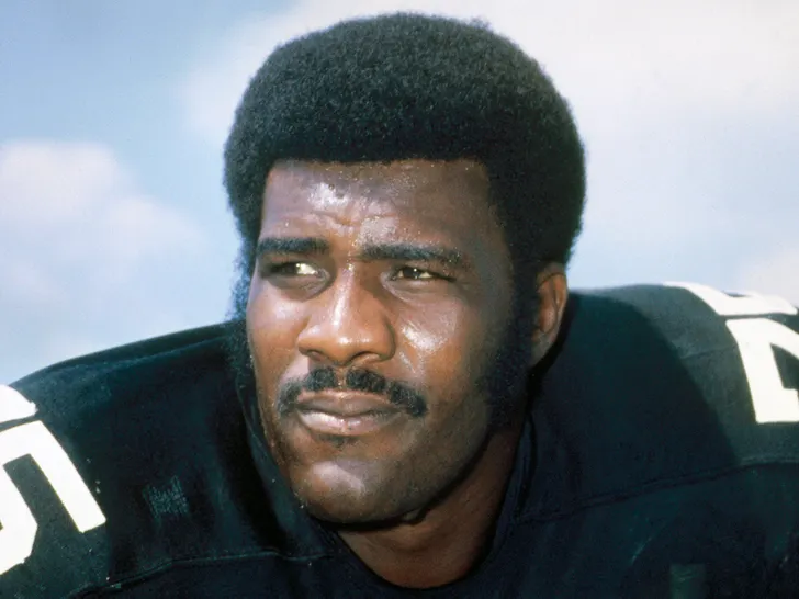Steelers Legend Joe Greene Alive as 1 Viral Death Hoax Triggers Massive NFL Panic