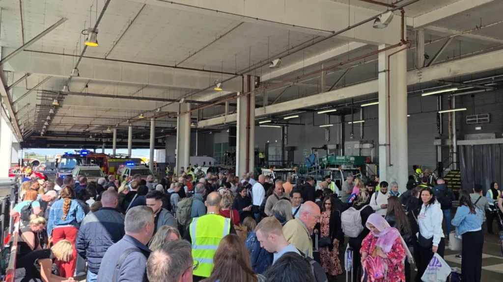 Birmingham Airport Evacuated After Mystery Smoke — Passengers Stuck on Planes