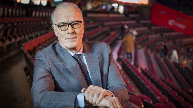 Scott Oake Retirement Shocks Fans: 37-Year Hockey Night Run Ends After 2025-26 Season