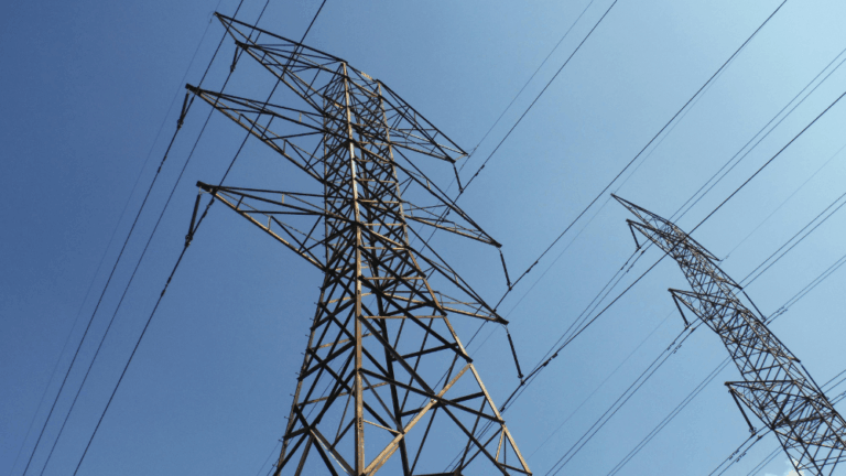 Power Outage Alert: 300+ Homes Without Electricity in Fargo This Morning