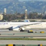 United Airlines Boeing 787 Emergency Landing on First International Flight After Mid-Air Issue