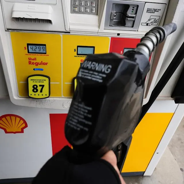 US Gas Prices May Not Fall Below $3 Until Next Year, Energy Secretary Wright Says