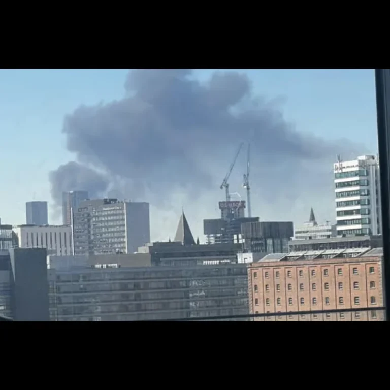 Manchester Fire: Huge Trafford Park Blaze Sends Thick Black Smoke Across City, Roads Closed