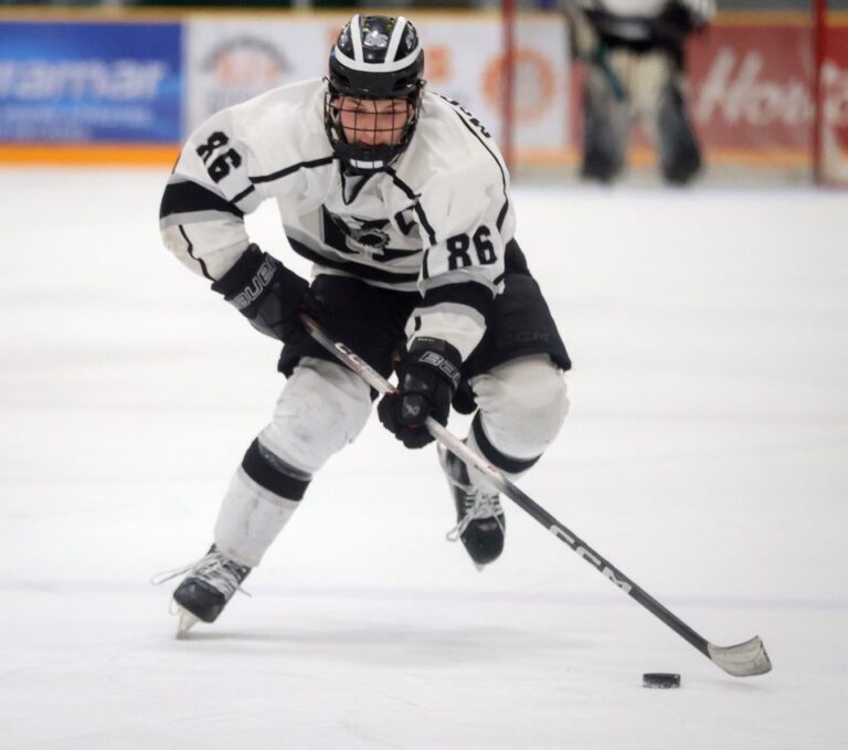 Kings Notch First Win at All Ontario Championship with 26-Second Game-Winner