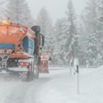 Sierra Nevada Storm Warning: 60 Inches Snow, 90 MPH Winds Trigger Travel Chaos in California
