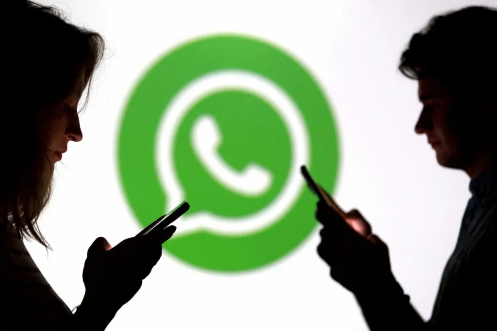 WhatsApp Web Down? Users Worldwide Report Facebook Login Redirect Error