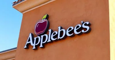Applebeeās Pushes Managers Into Dining Rooms to Improve Customer Experience