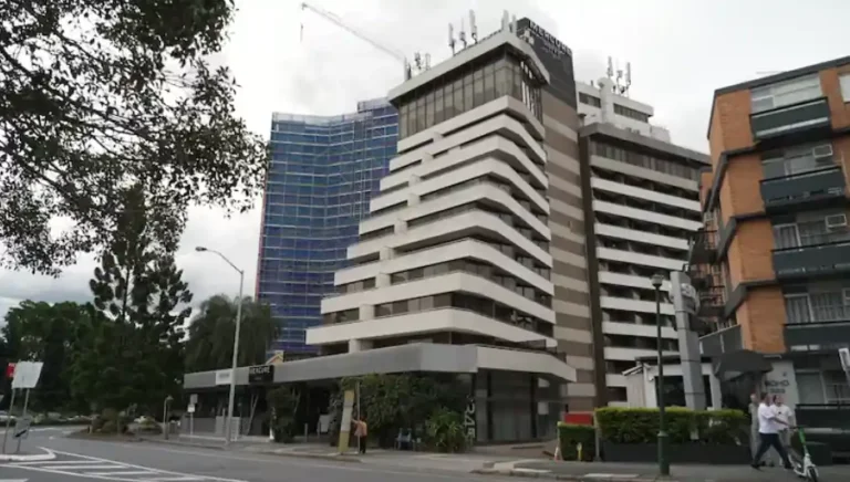 Teen Dies After Fall From Brisbane Hotel Balcony During Police Operation in Spring Hill