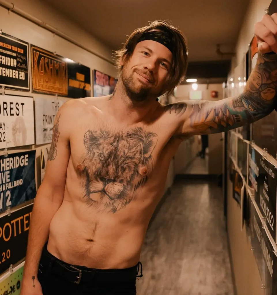 Beartooth’s Caleb Shomo Comes Out as Gay Before Pure Ecstasy Album