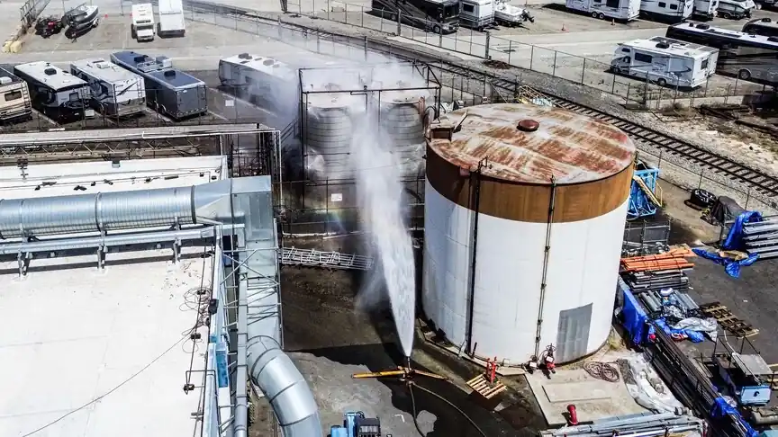 40,000 Californians Evacuated as Orange County Chemical Tank Faces Explosion Risk