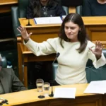 Green Party Revises Tax Plan After $826 Million Costing Error in New Zealand