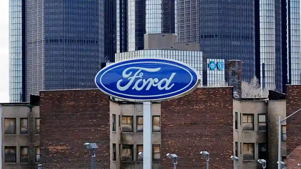 Ford Recalls 4,653 Bronco Sport and Maverick Vehicles, Issues ‘Do Not Drive’ Warning