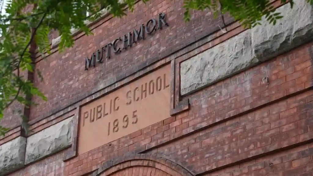 Ottawa School Cancels Pride Drag Storytime After Curriculum Concerns, Parents Demand Answers