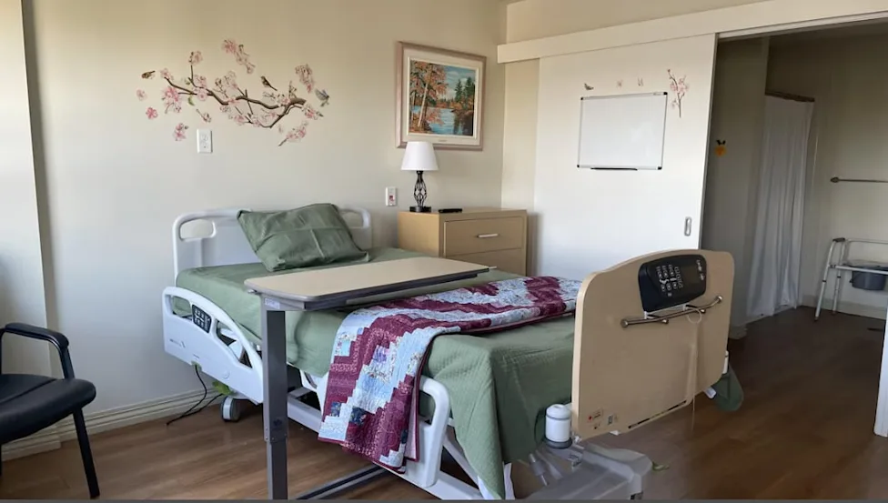 Maison de l’Est Hospice Closing October 31