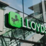 Lloyds Profit Hits £4.3bn as Bank Launches £1bn Buyback and Targets £2bn in AI Cost Cuts