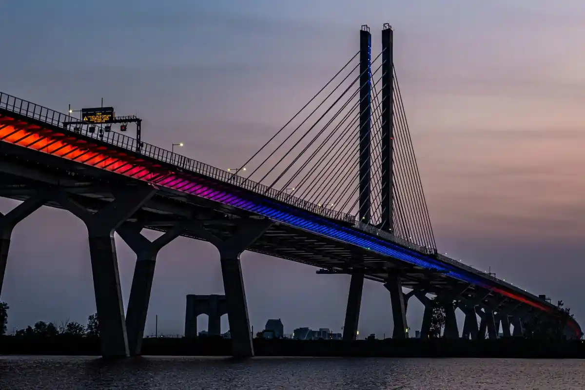 Champlain Bridge Closed This Weekend: Montreal Detours and Reopening Time