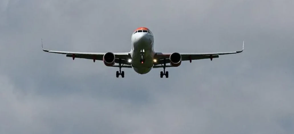 Air Arabia aircraft at Gatwick Airport linked to landing gear death investigation