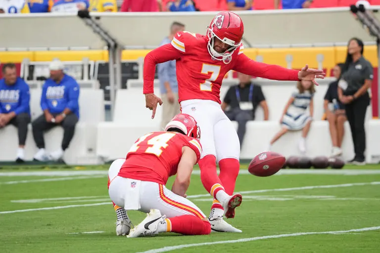 Harrison Butker Drills 69-Yard Field Goal