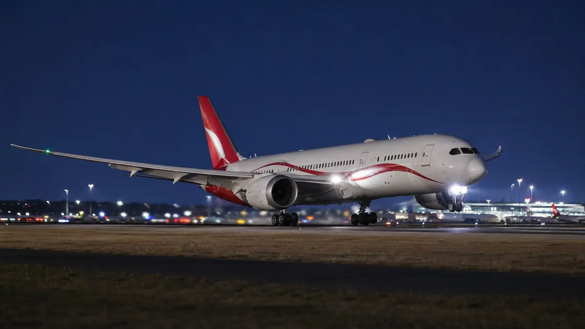 Qantas Flight QF27 Turns Back to Melbourne After Mechanical Issue