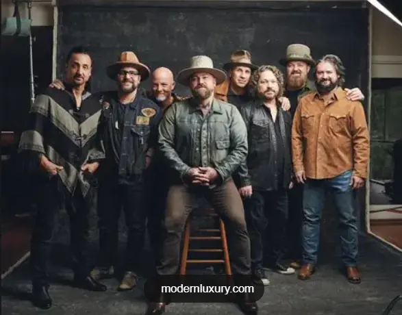 Zac Brown Band surprises 37,000 Fenway Park fans with free cruises