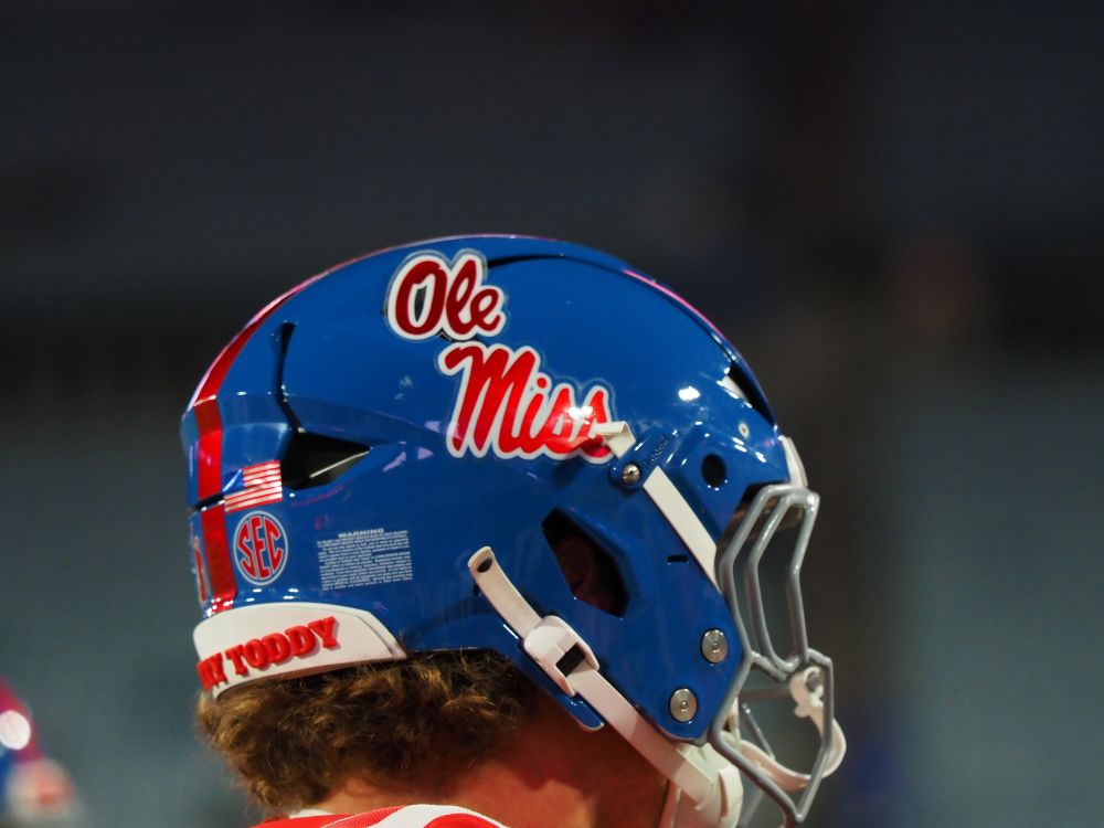 Two Ole Miss Students Found Dead; Police Investigate Kratom Found in Both Cases
